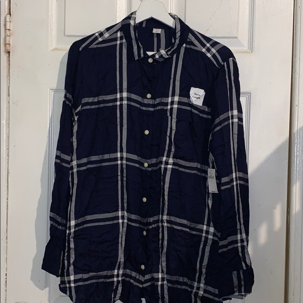 Sold 🚨🚨🚨Old navy tunic length shirt 👔